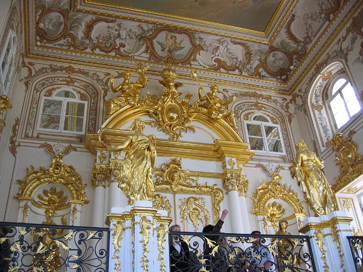 46 Imperial Palace, Peterhof.jpg